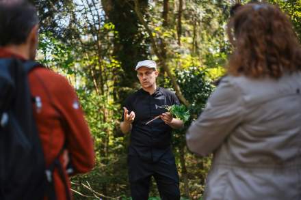 Activité à faire en Haute-Savoie · Le Refuge des Gourmets · Sortie Cueillette